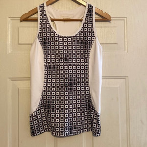 Racer back‎ tank